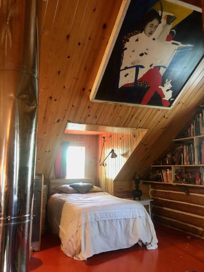 Chalet En Bois Rond Mauricie Saint-Alexis-des-Monts Exterior foto